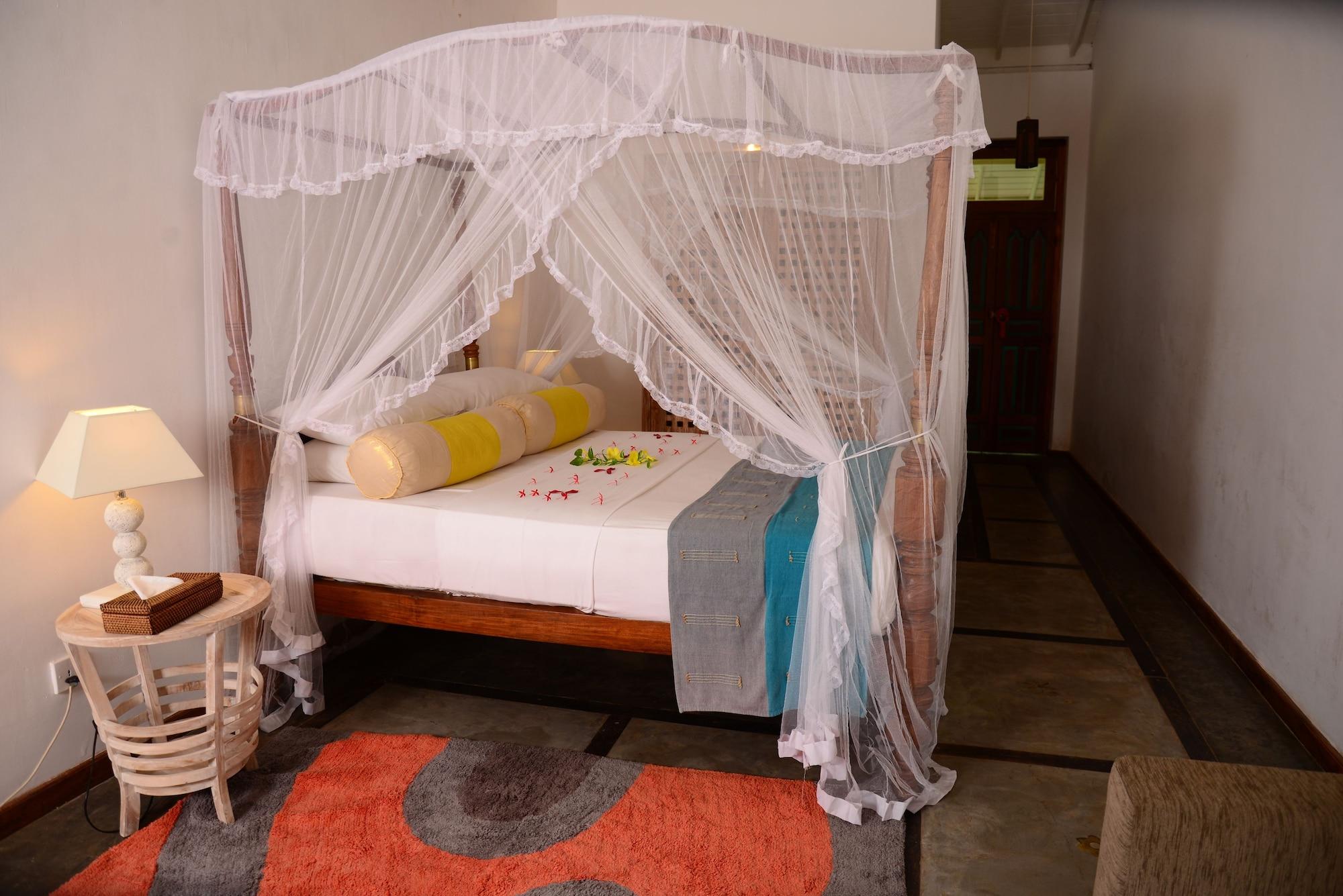 Thambapanni Retreat Hotel Unawatuna Exterior photo